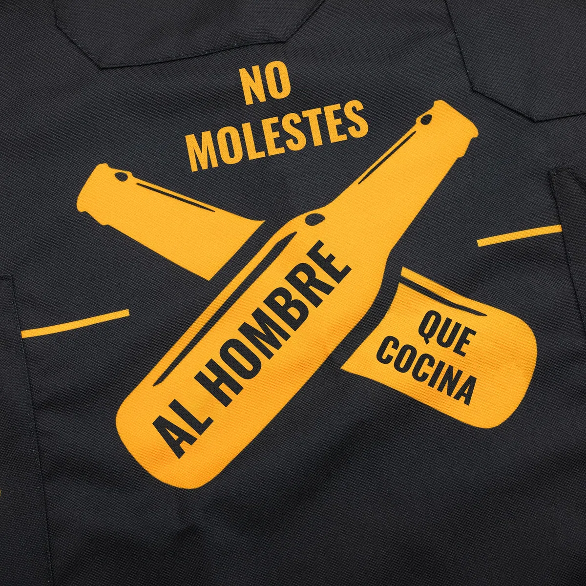 Froster Delantal Barbacoa Hombre, Delantal Cocina Hombre Divertido, Impermeable, 7 Bolsillos para Cerveza, Regalo Padre, Hermano, Marido, Amigo