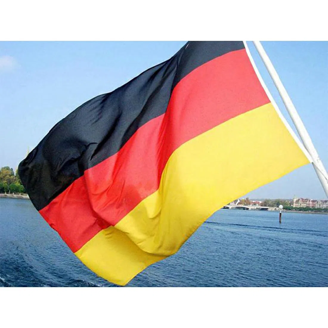 2 Banderas de Alemania, Bandera 90cm x 150cm, Grande con Trabilla para Mástil y Cordones para Sujetar, Ligera, para Deportes, Fútbol, Manifestaciones, Edificios,