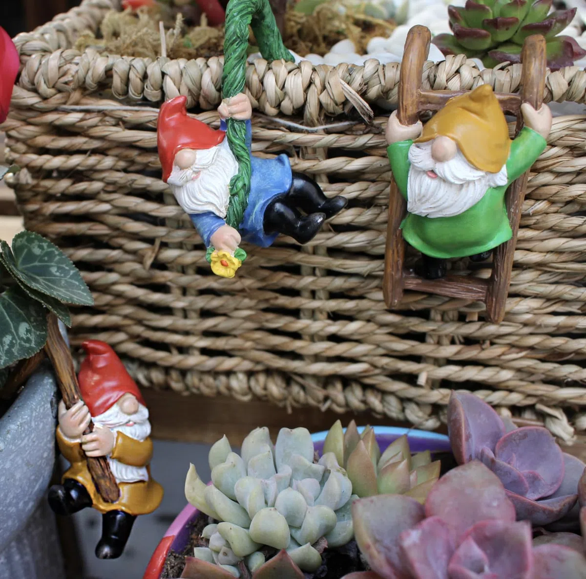 Juego de 3 gnomos de jardín para interior y exterior, miniatura, estatuas de esculturas para decoración de jardín, enano para patio, oficina, jardín, escritorio