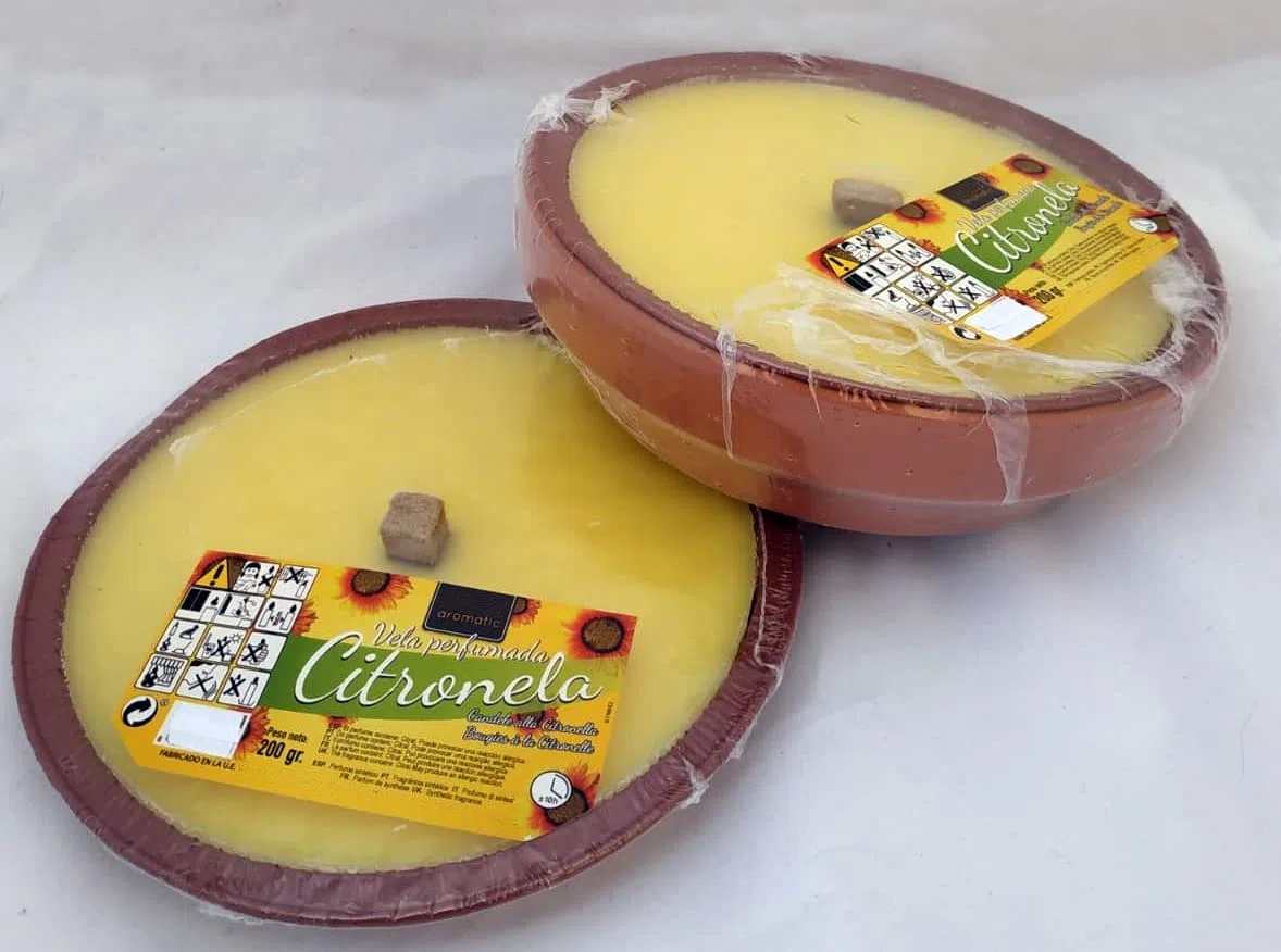 Vela Citronela Antimosquitos ø 16,5 cm (6,5") en Plato Terracota + Recambio - Maceta Barro Cocido Natural - Velas Antimosquitos Grandes 200 g - Duración 10 Horas