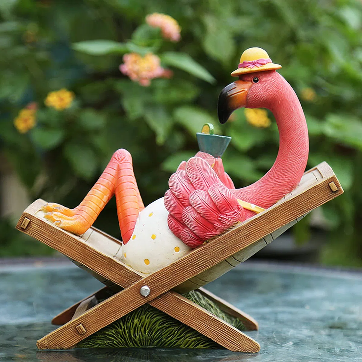 Muamax Estatuas de jardín de flamenco rosa, adornos de flamenco, pequeña estatua de flamenco, decoración de escritorio tropical, decoración de escritorio, adorno de arte de patio, regalos de