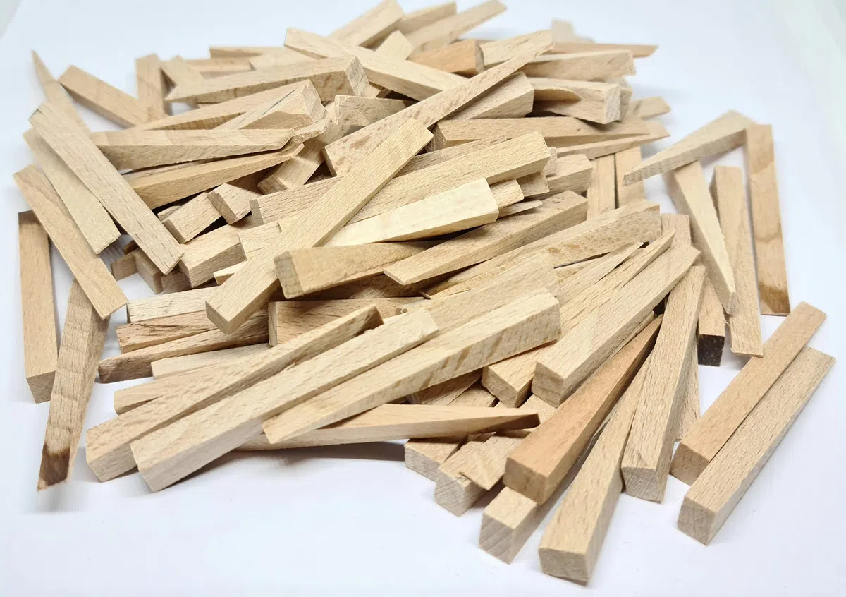 Cuñas pequeñas de madera | Espaciadores de madera dura para baldosas y suelos, paquete de 100, color marrón