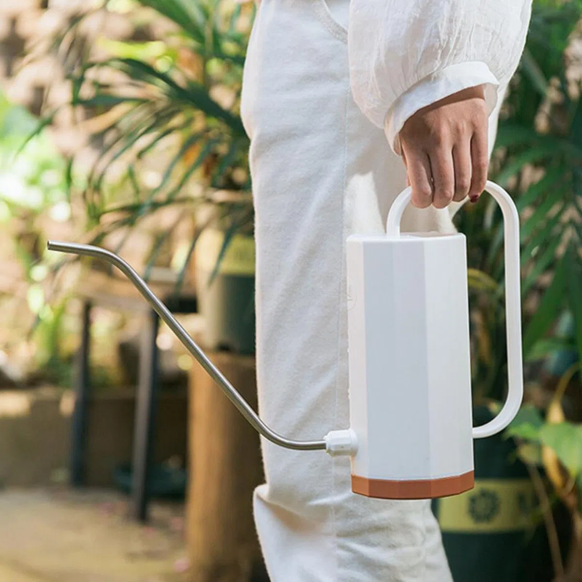 Regadera de Cuello Largo | Regadera de jardín de Acero Inoxidable de 50 onzas, Boquilla Larga para Evitar derrames para Plantas de Exterior e Interior