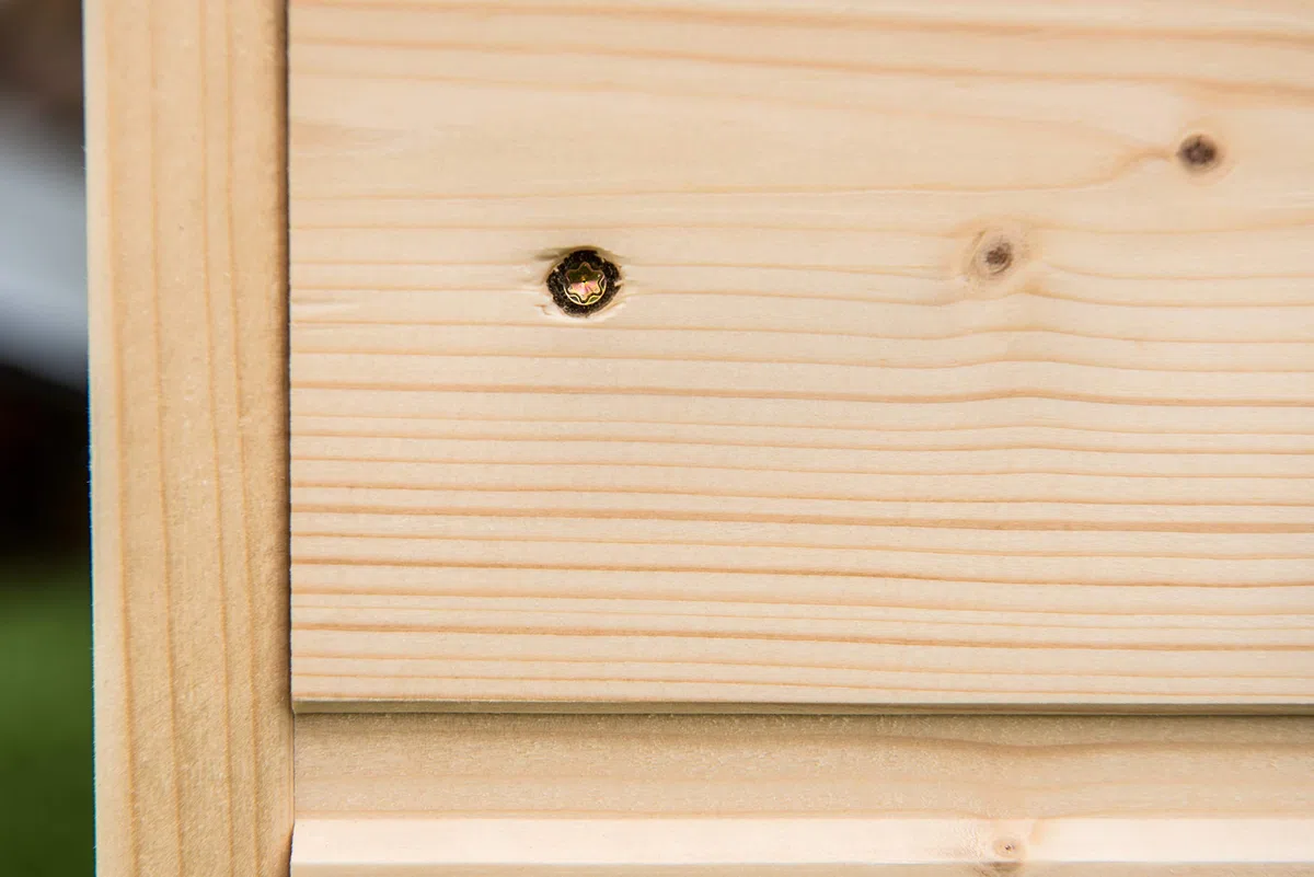 Garaje para robot cortacésped de madera, cubo, listo para montar, carga práctica, lluvia y protección UV, 69 x 69 x 40 cm