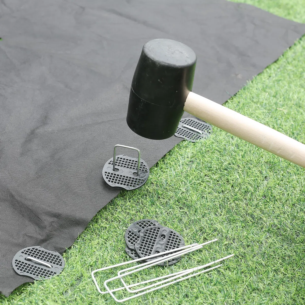 100 Piezas 15cm Ø 3mm Estacas de Jardín Resistentes con 100 Piezas de Junta - Grapas de Acero Galvanizado para Asegurar Telas Antihierba, Redes y Tubos de Riego con 1 Gancho de Selección