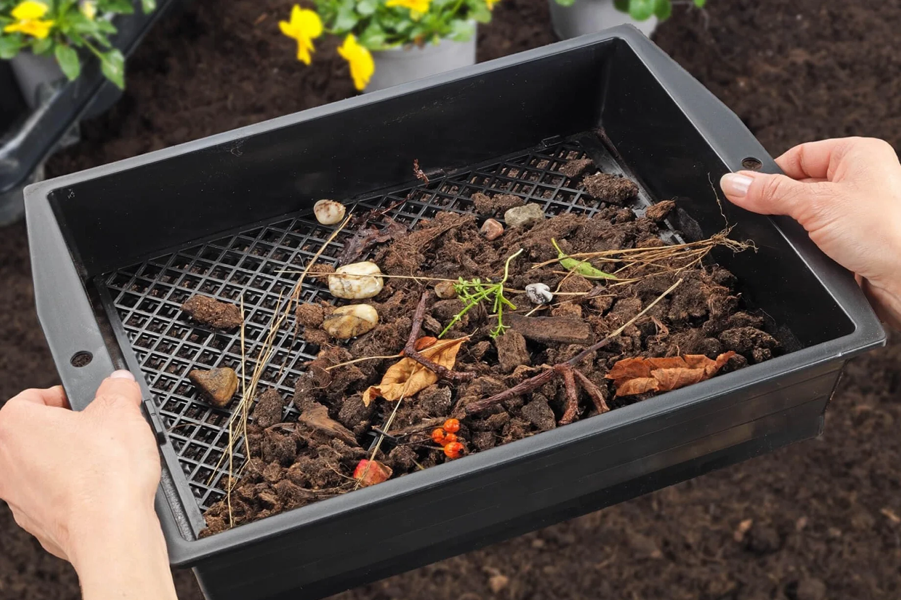 Maximex Colador de jardín con colador Ajustable – Colador de jardín con colador Patentado Ajustable, Polipropileno, 35 x 7,5 x 27,3 cm, marrón