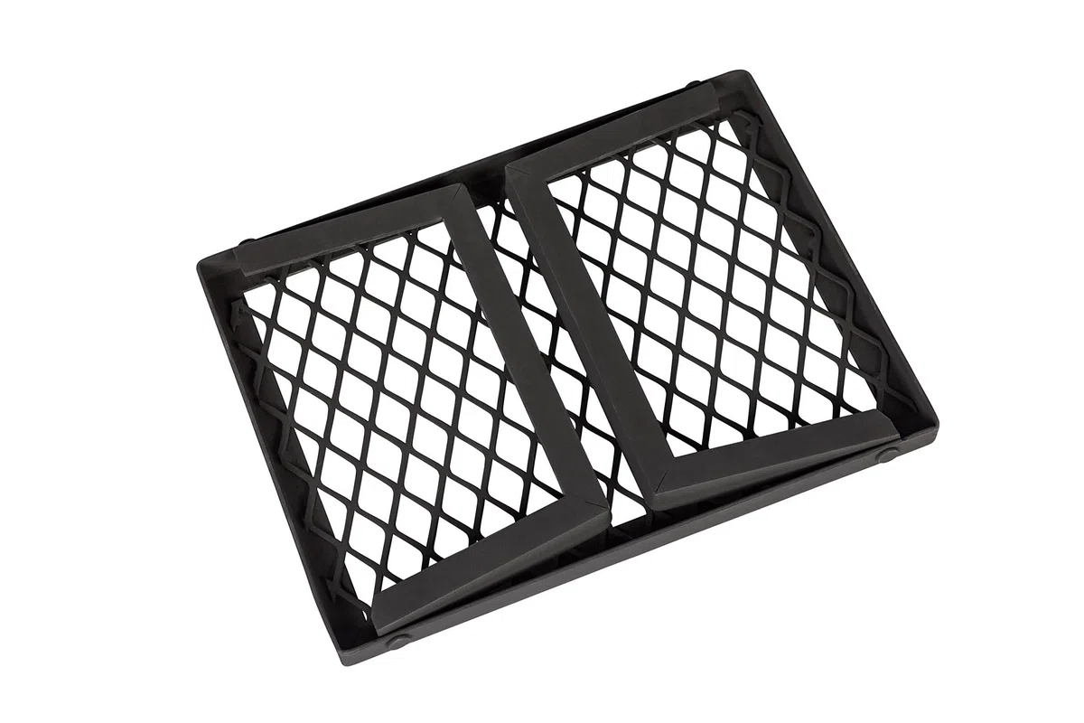 Amazon Basics - Parrilla plegable de alta resistencia para hoguera