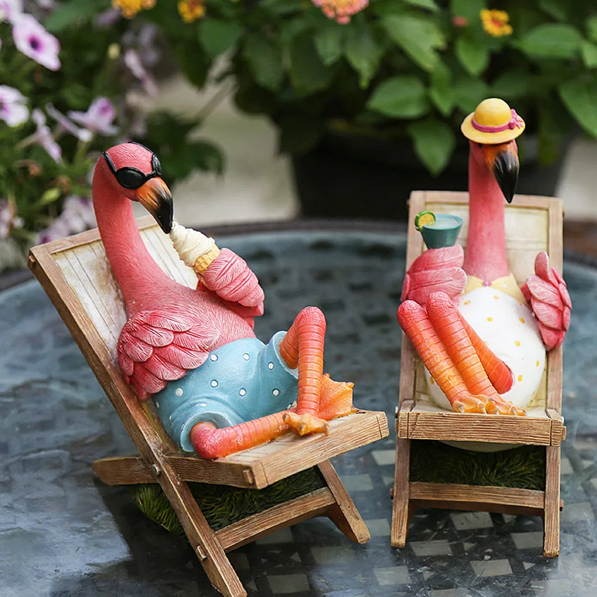 Muamax Estatuas de jardín de flamenco rosa, adornos de flamenco, pequeña estatua de flamenco, decoración de escritorio tropical, decoración de escritorio, adorno de arte de patio, regalos de