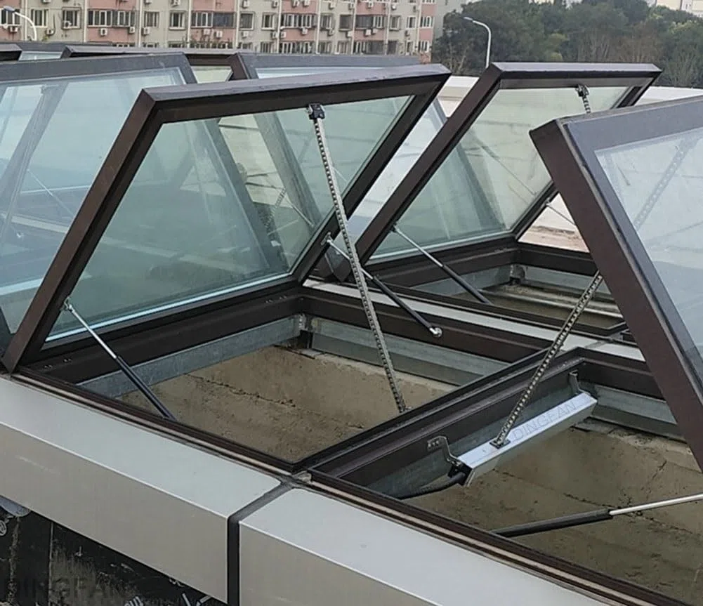 Actuador eléctrico de 24 V, carrera de 300-1000 mm, IP32 impermeable, carga 400N, mecanismo de cadena motorizado para tragaluces y rejillas de ventilación de techo, automatización del hogar