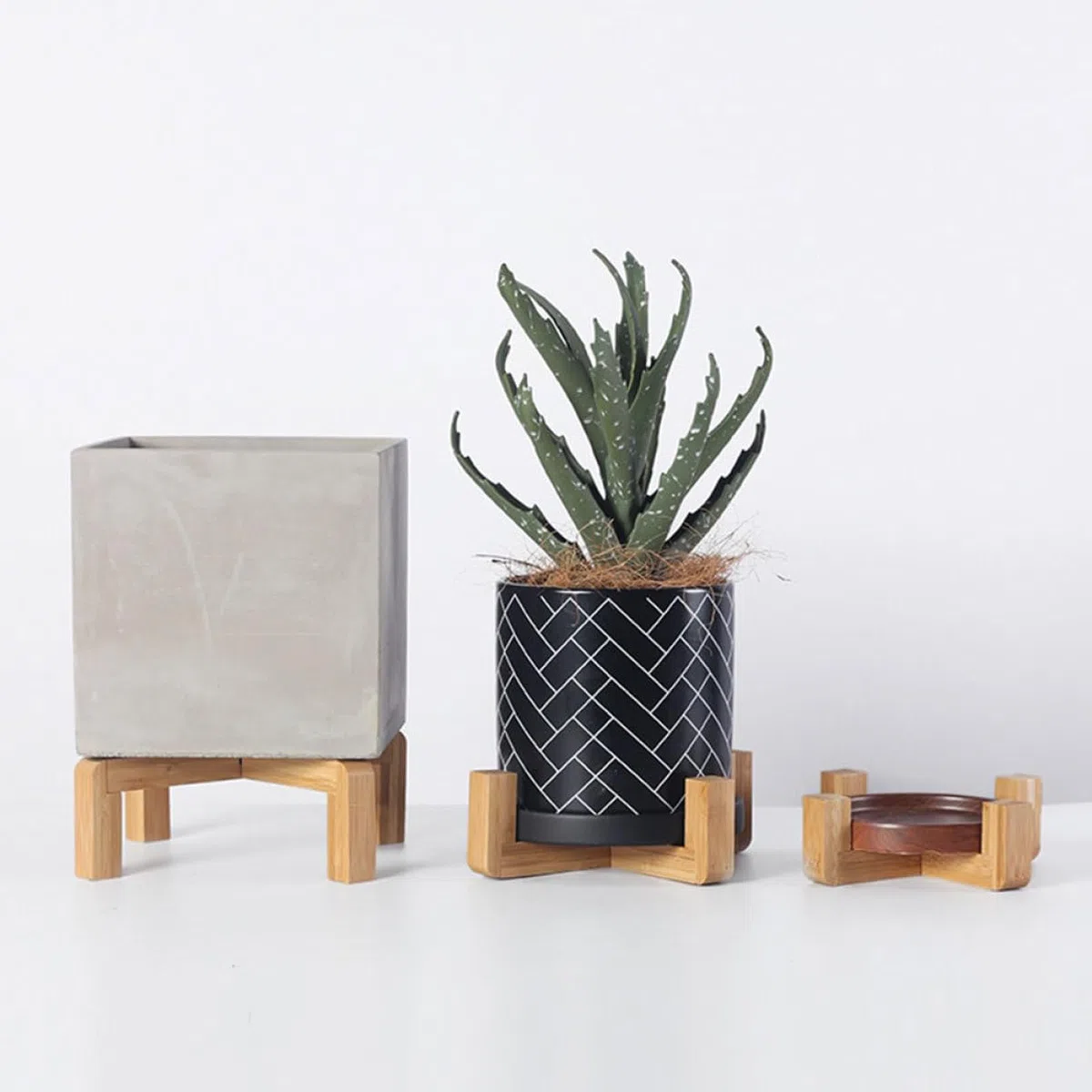 Porta Macetas De Madera Base Para Maceta 16x16x4,5 Cm Para Decoración Interior y Exterior, Soporte Para Bonsáis y Plantas Suculentas Estante Rústico y Funcional Para Jardín y Balcón