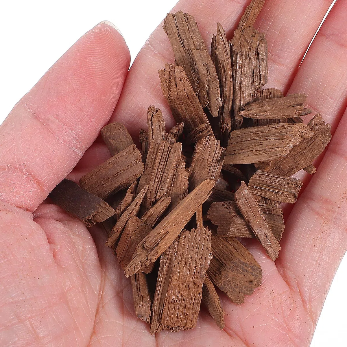FUOYLOO Virutas de Roble Francés Tostado Medio para Elaboración Casera de Vino y Cerveza, 100 G, Chips de Madera para Mejorar Aroma y Sabor, Suministros para Elaboración de Vino y