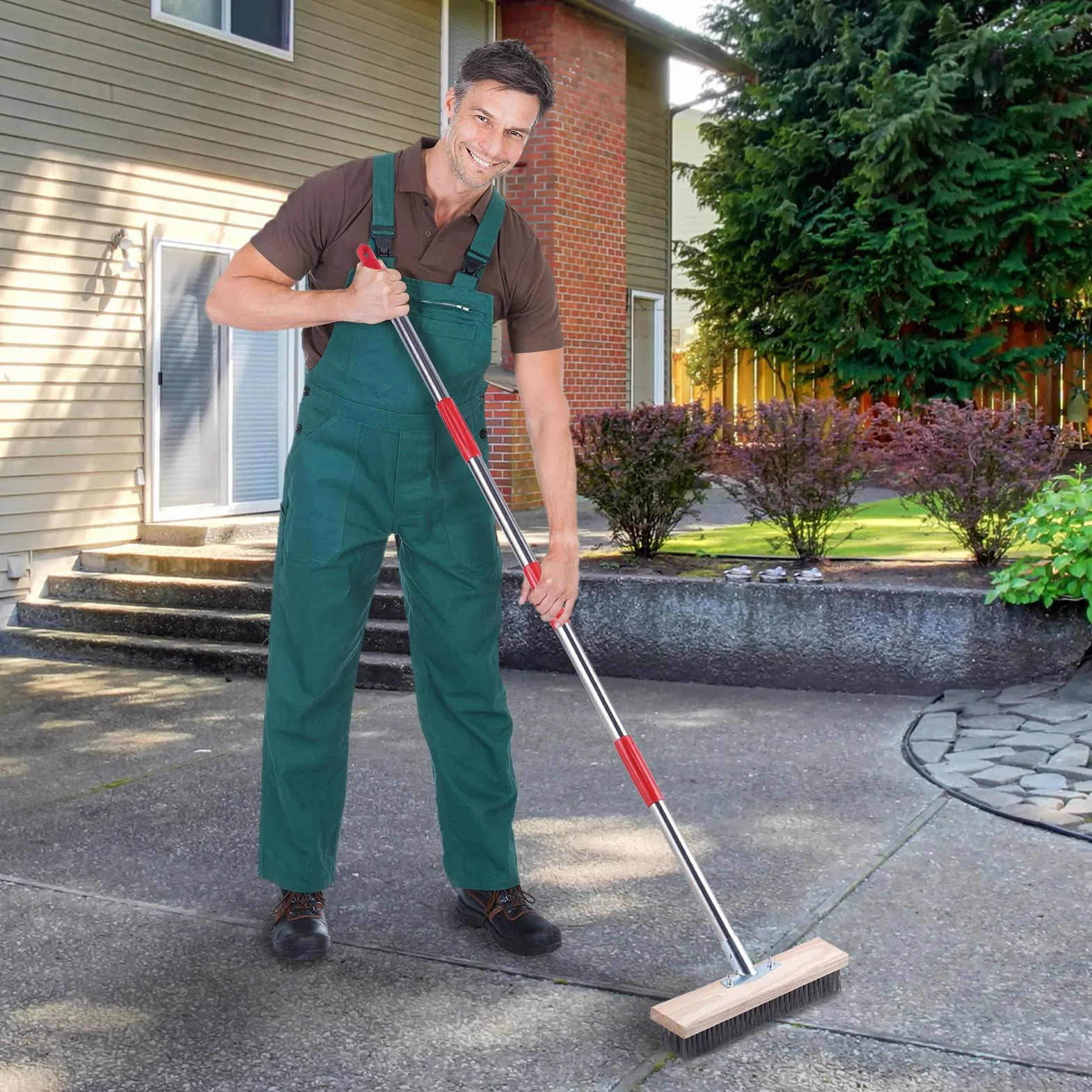 Mitclear Escoba de Alambre con Mango Telescópico (145cm), Cepillo de Cerdas de Metal Rígido para Eliminar de Musgo, Malas Hierbas y Manchas Difíciles, Escoba de Exterior para Patio, Terraza, Jardín